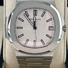 PATEK PHILIPPE NAUTILUS 5711/1A-010 - MINT 2018